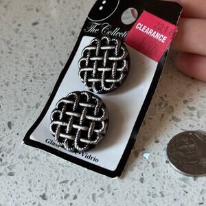 2 80s Vintage Blumenthal Glass Gunmetal Silver Czech Shank Buttons On Card 1"